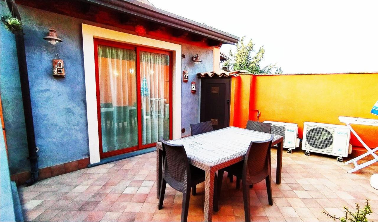 Casa Del Sol Villa Ачиреале Екстериор снимка